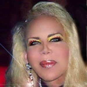 Meet your Posher, Joan